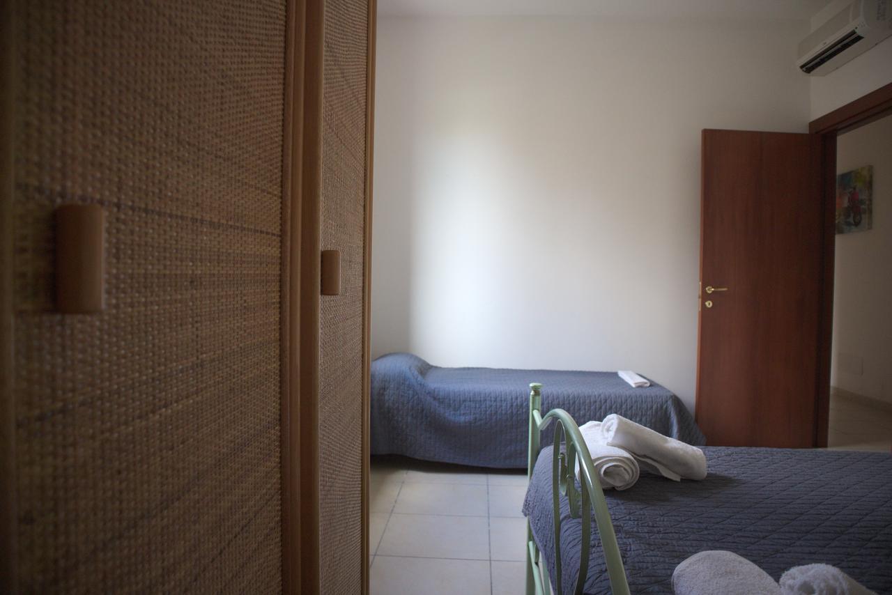 Rooms & Apartments La Spiaggia - 加利波利 外观 照片