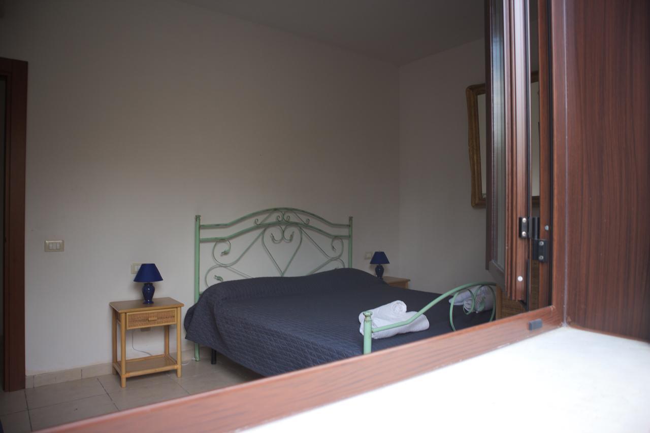 Rooms & Apartments La Spiaggia - 加利波利 外观 照片