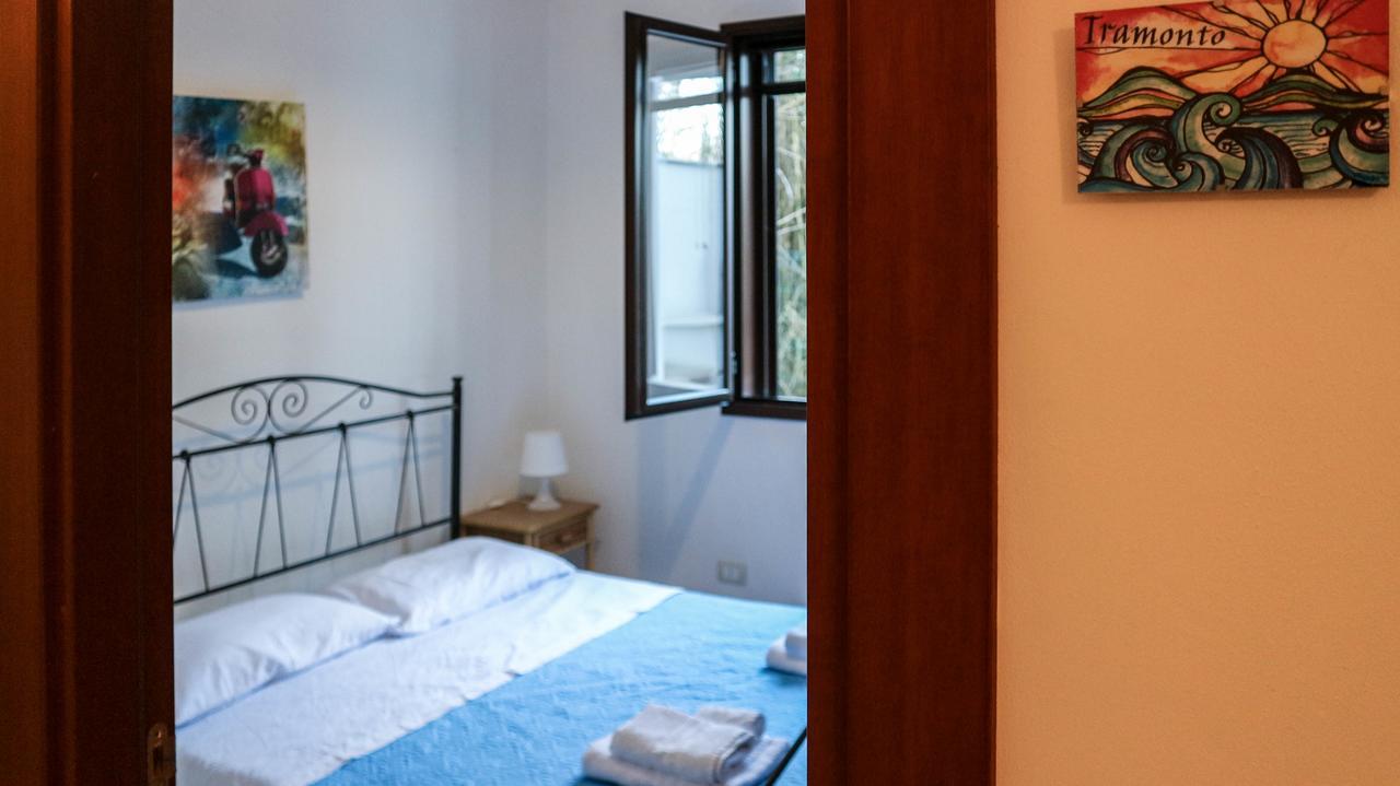 Rooms & Apartments La Spiaggia - 加利波利 外观 照片