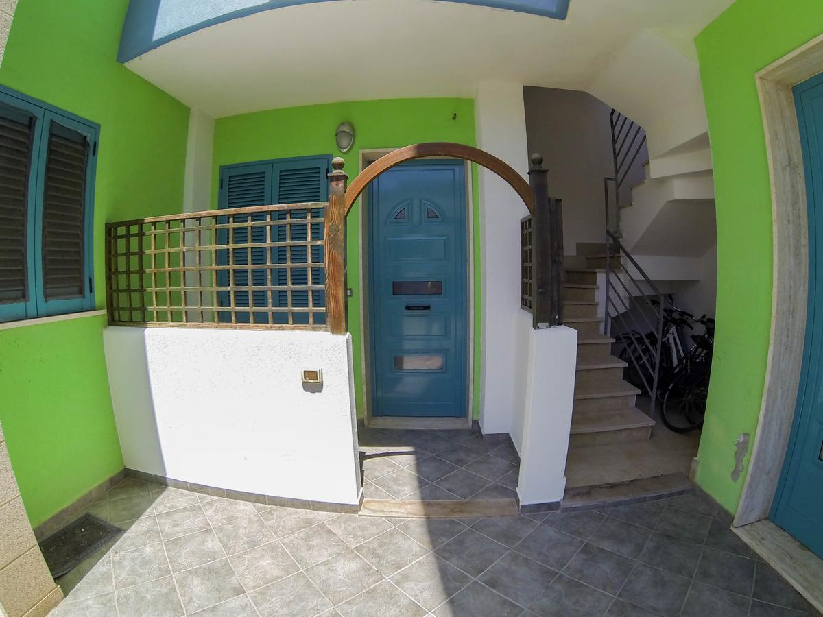Rooms & Apartments La Spiaggia - 加利波利 外观 照片