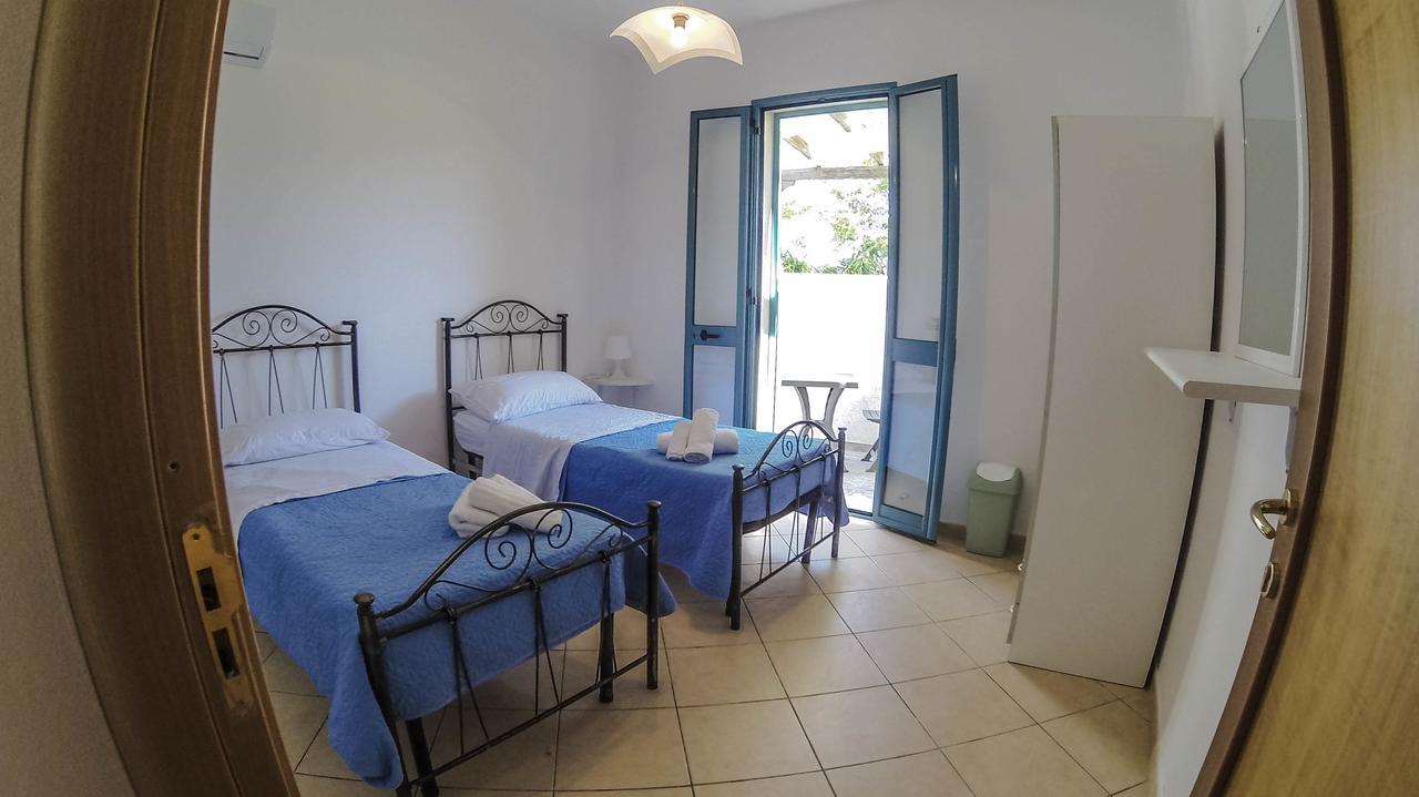 Rooms & Apartments La Spiaggia - 加利波利 外观 照片